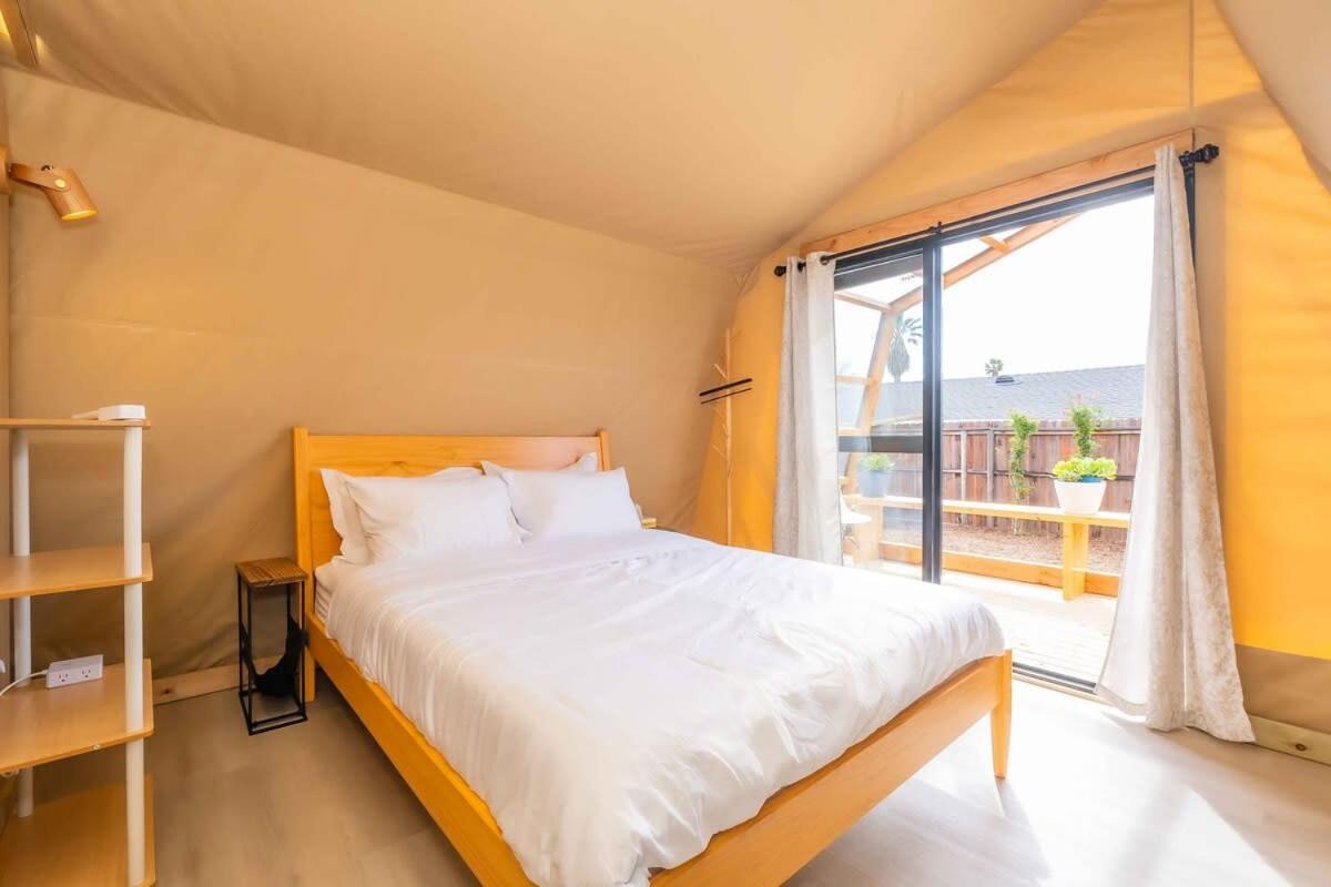Glamping In The Urban Hotel Glendora Eksteriør billede