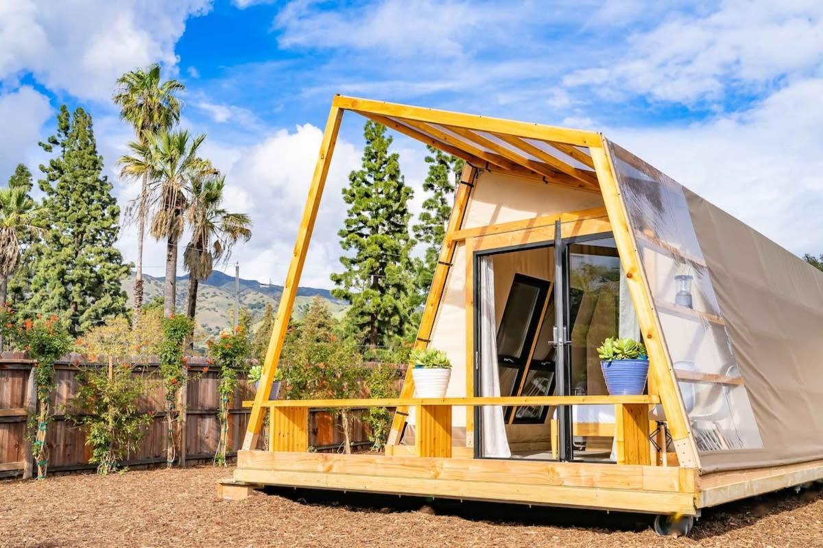 Glamping In The Urban Hotel Glendora Eksteriør billede